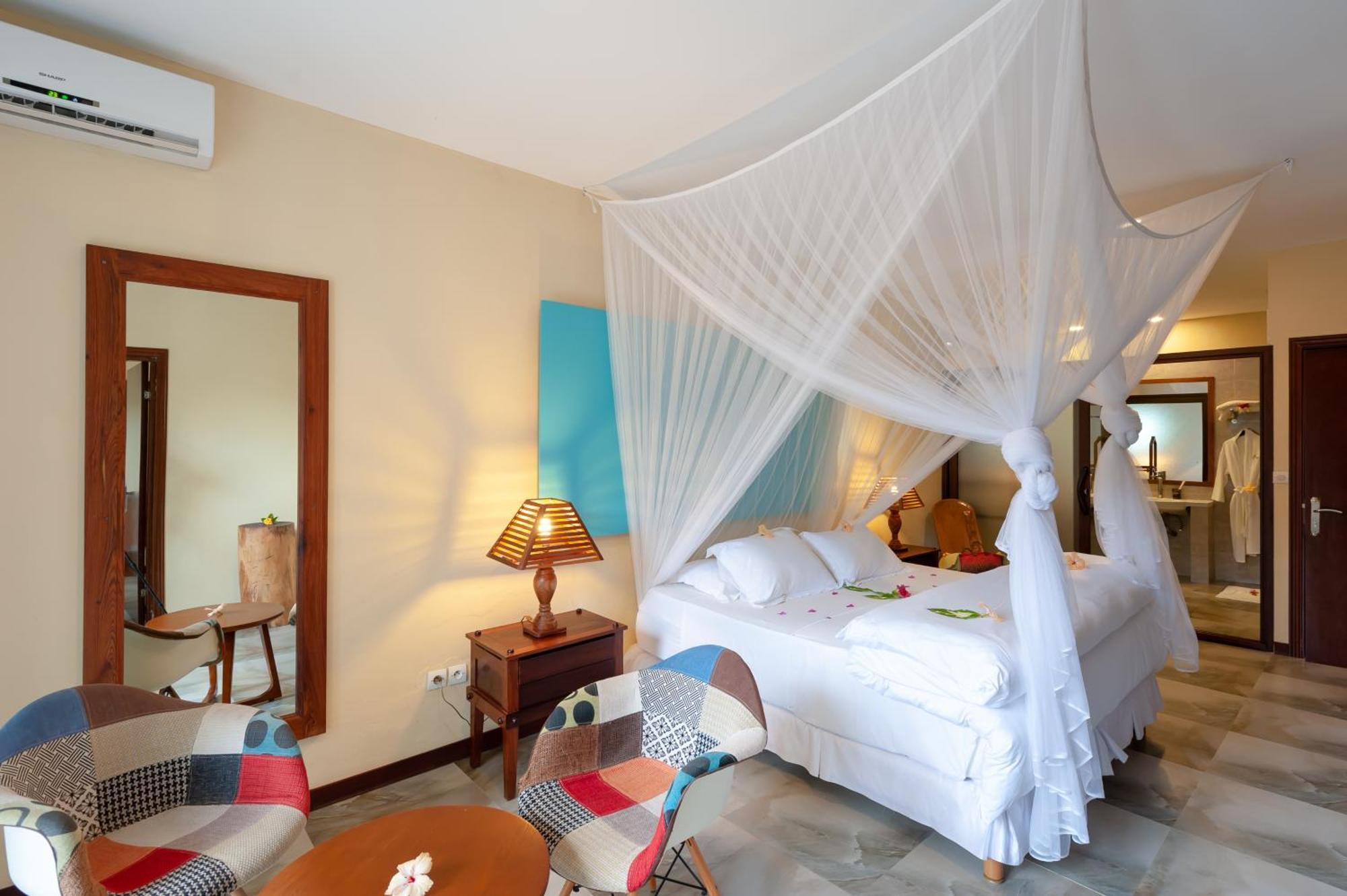 Nosy Be Hotel & Spa Ambondrona  Экстерьер фото